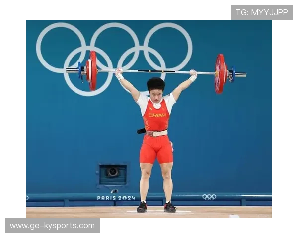 国际举重女子队成立伤病预防科研小组，国际女子举重视频
